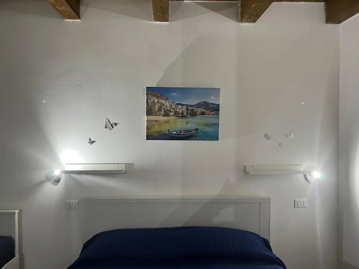 Cefalu Center Apartment