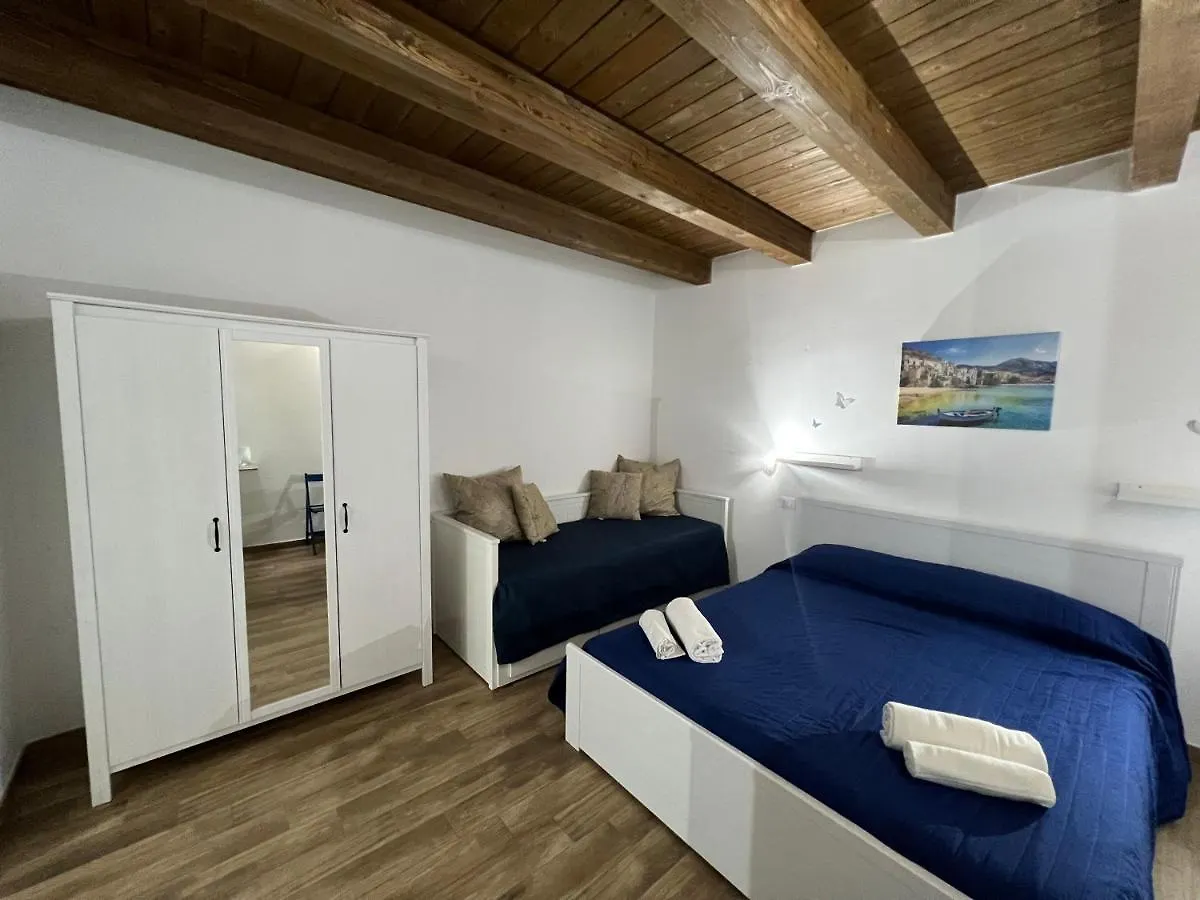 Cefalu Center Apartment
