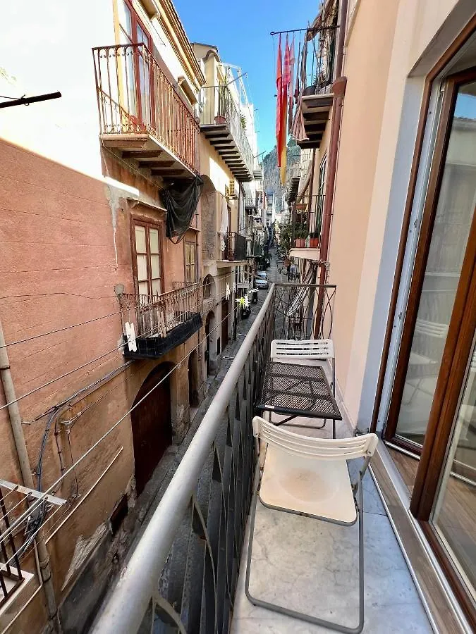 Cefalu Center Apartment
