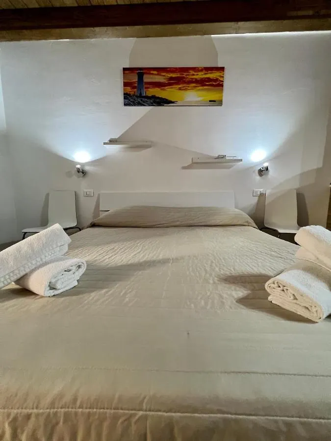 Cefalu Center Apartment 0*,