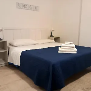 https://casa-carina-in-centro.palermohotels.org