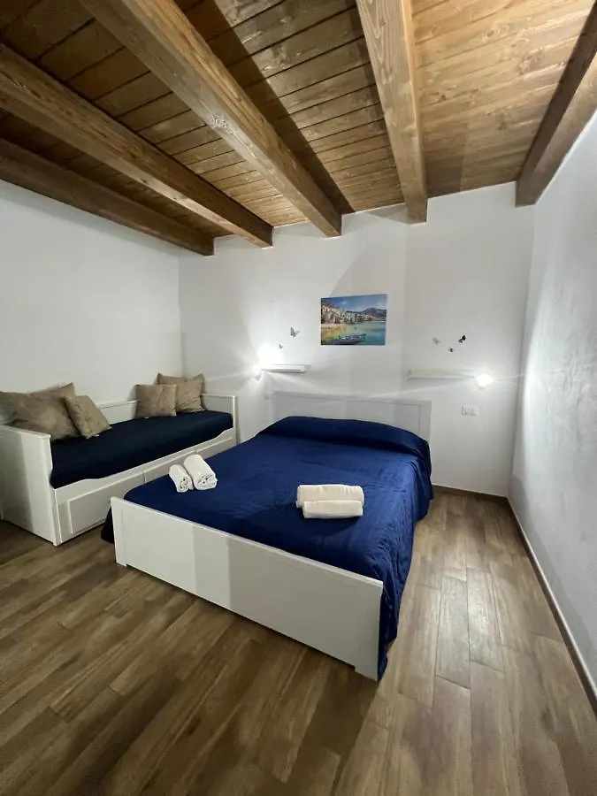 Cefalu Center Apartment